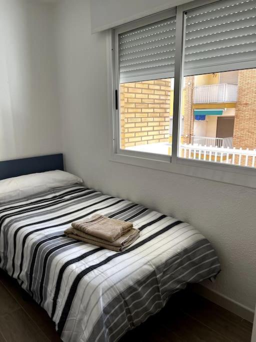 Apartment 10 Meters From The Beach Sagunto Екстериор снимка